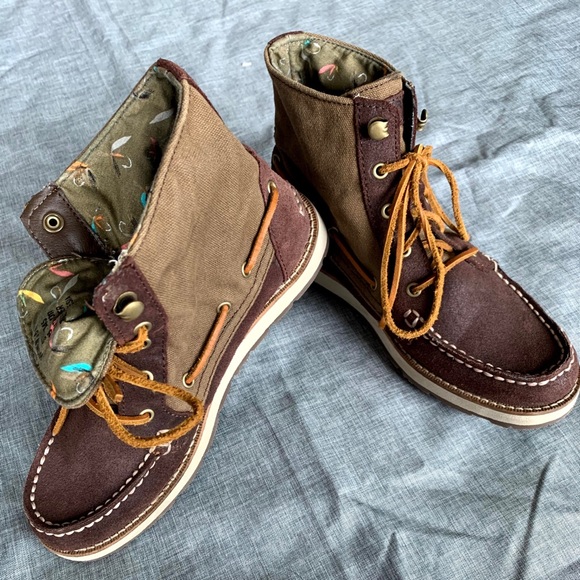 Sperry Peak Blvd Lace Up Suede Boots - Picture 1 of 6
